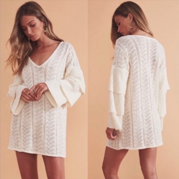 Tularosa Dresses & Skirts - Tularosa Knit Bell Sleeve Cream Mini Dress Size S